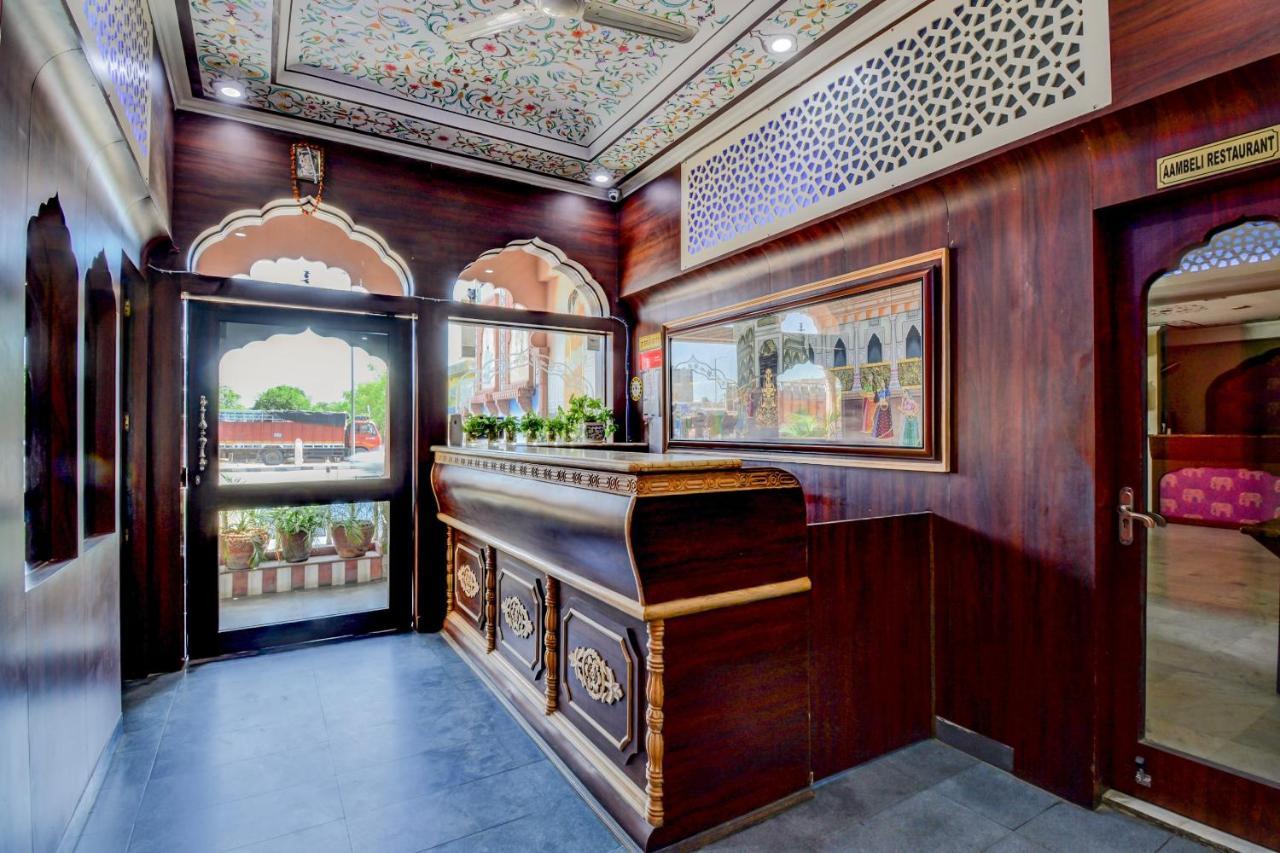 Oyo 22400 Hotel Lichana Haveli Džajpur Exteriér fotografie