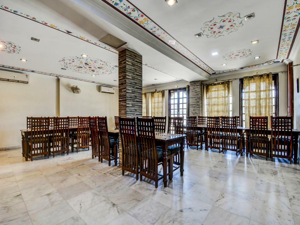 Oyo 22400 Hotel Lichana Haveli Džajpur Exteriér fotografie